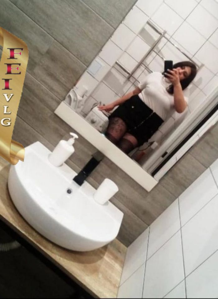 проститутка шлюха Ватсап 89375453284